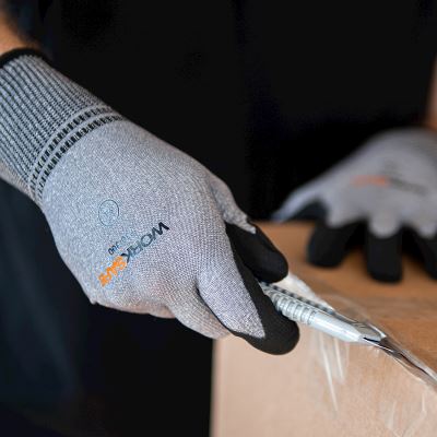 Worksafe® P30-300 Nitril-Dyppet Handske, Touch, 9